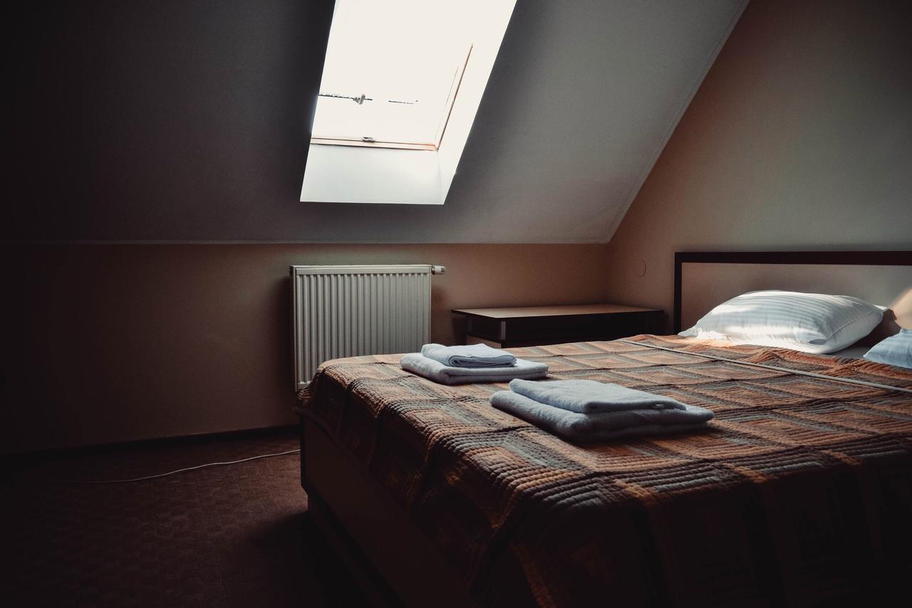 Tri Dorogi Hotel Lviv Kültér fotó