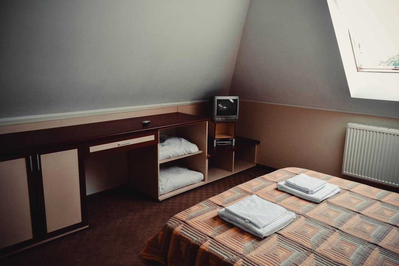 Tri Dorogi Hotel Lviv Kültér fotó